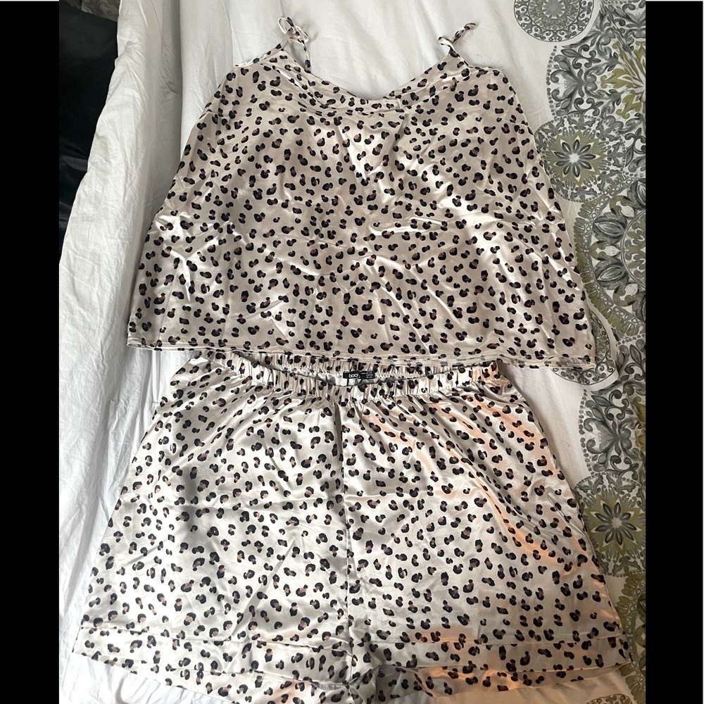 Boohoo pajamas